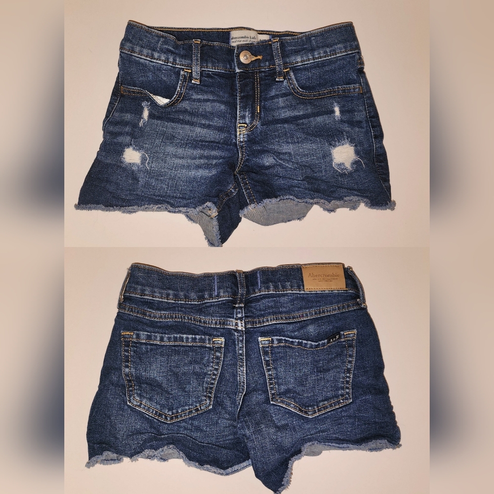 Abercrombie 9/10 mid rise midi shorts dark wash